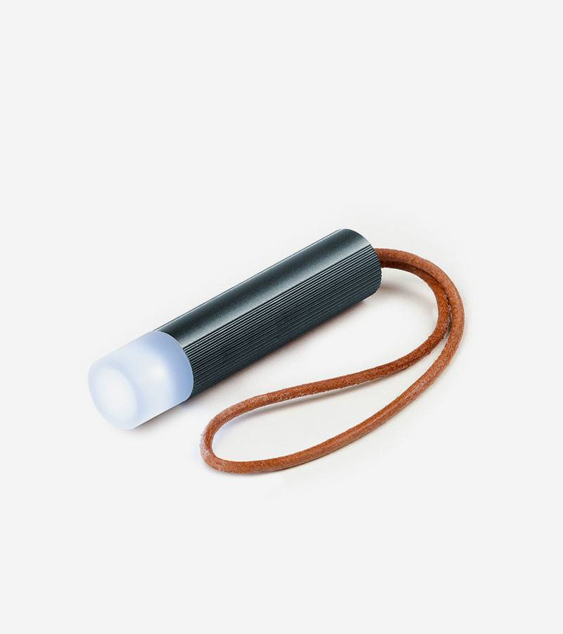 portable-flashlight-1